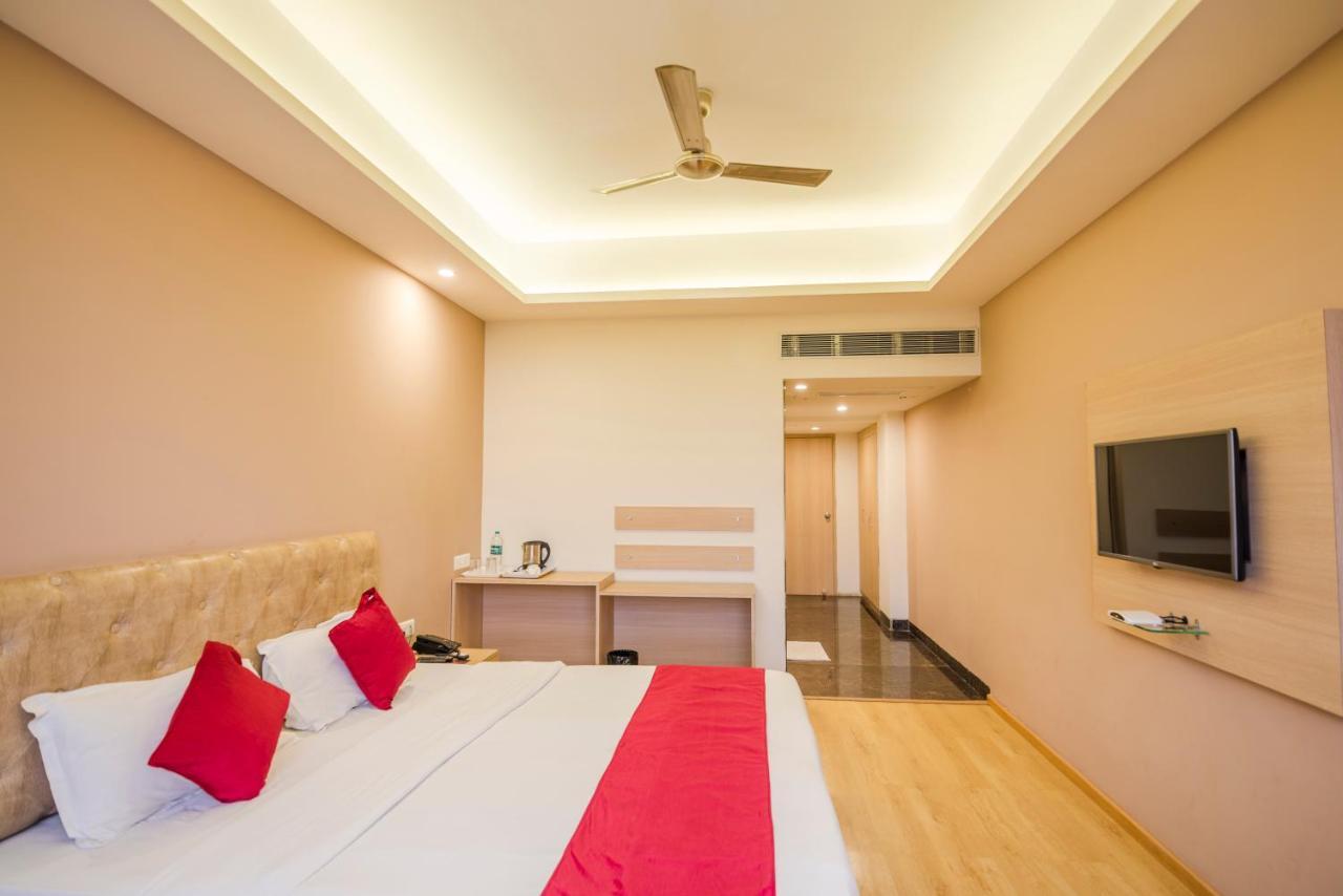 Palette Hotel Nisarga By Sunday Bhopal Zewnętrze zdjęcie